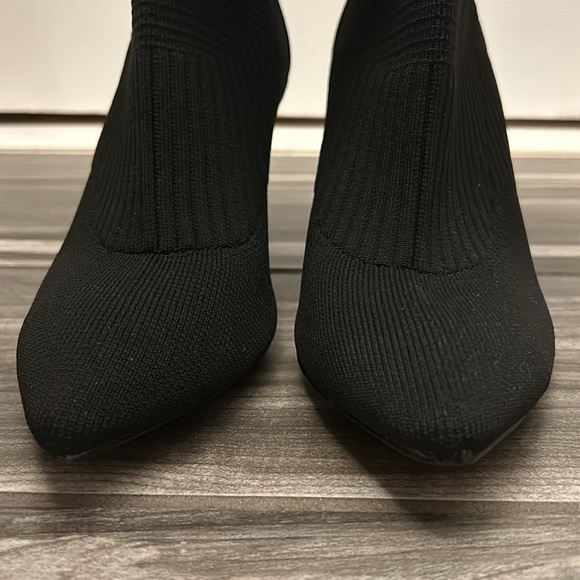 ADRIENNE VITTADINI Nano Stretch Booties - Picture 4 of 16